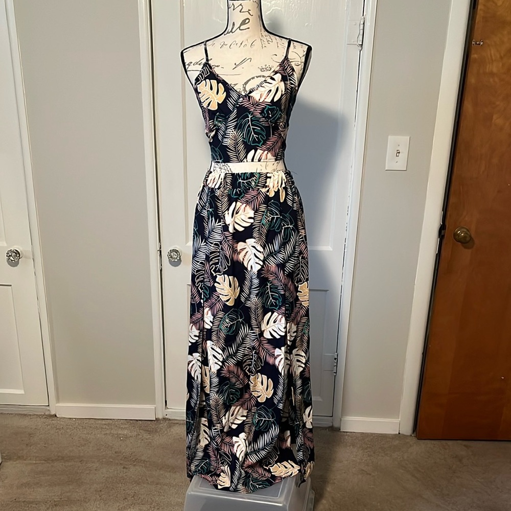 Tropical Leaf Print Maxi skirt and tank set